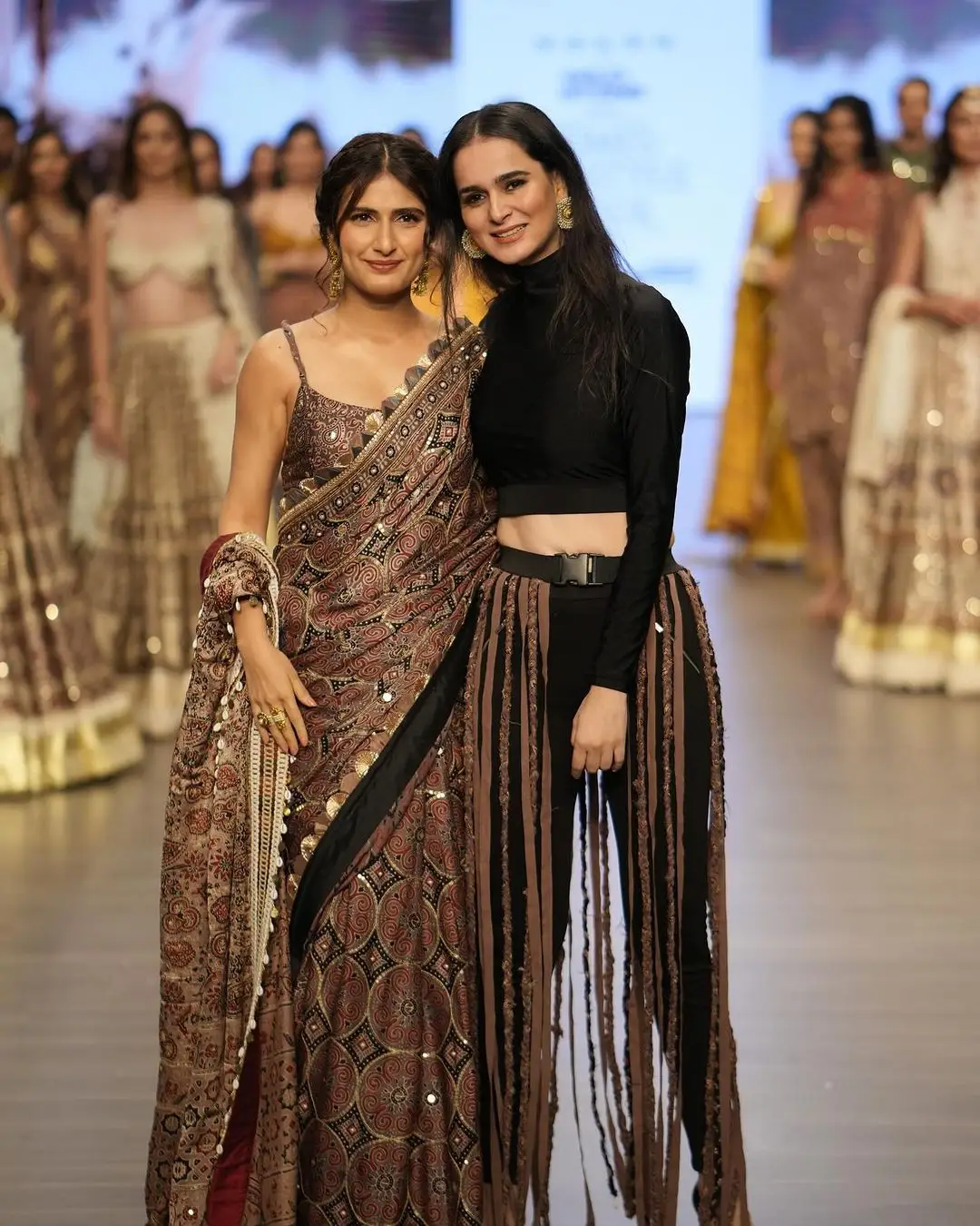 Fatima Sana Shaikh In Maroon Saree Sleeveless Blouse